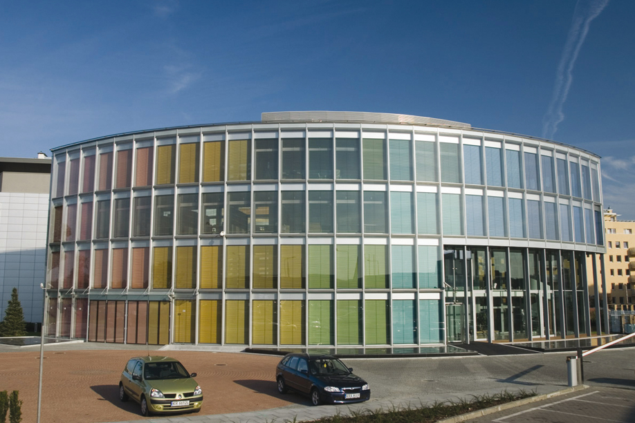 construction-acier-batiment-administratif-skalski-02