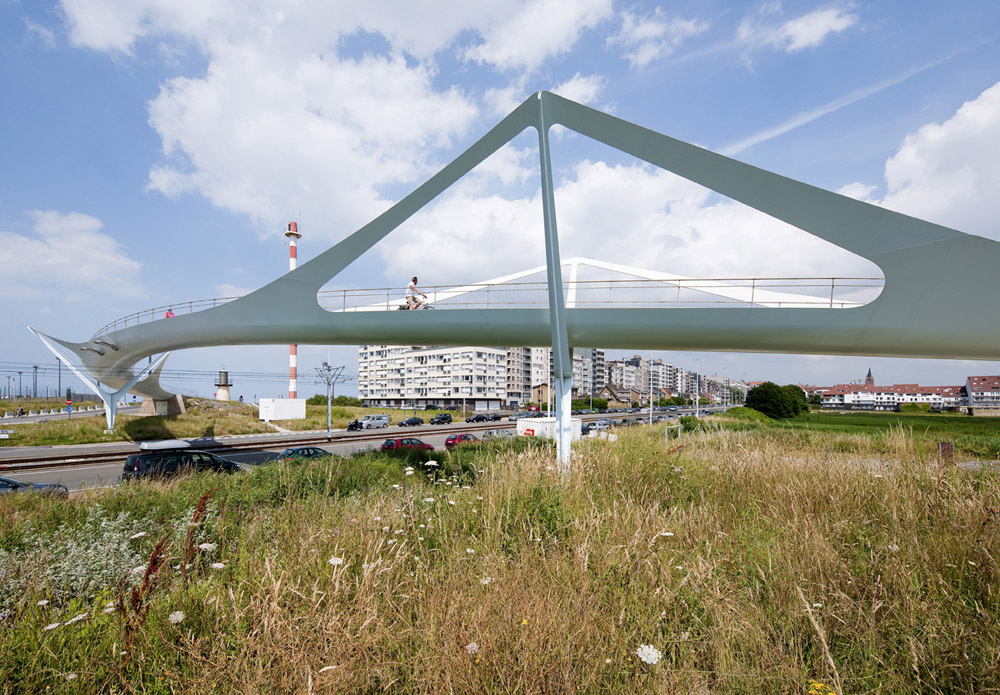 staal-bouw-voetgangersbrug-knokke-04