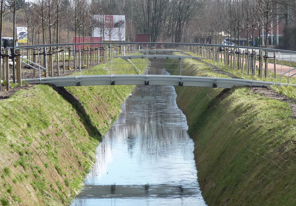 staal-bouw-voetgangersbrug-brasschaat-01