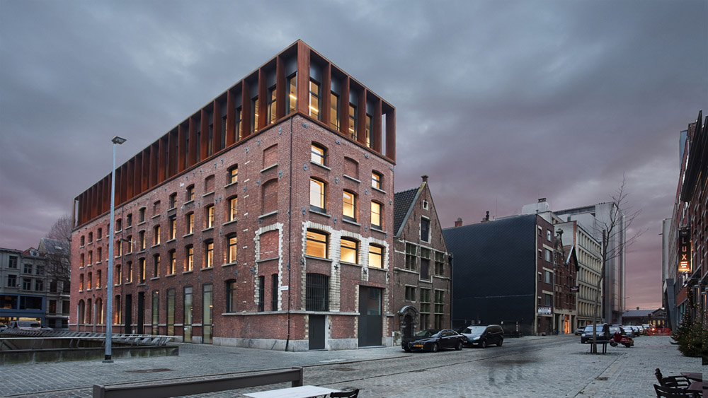 staal-bouw-pakhuis-tot-kantoren-antwerpen-01