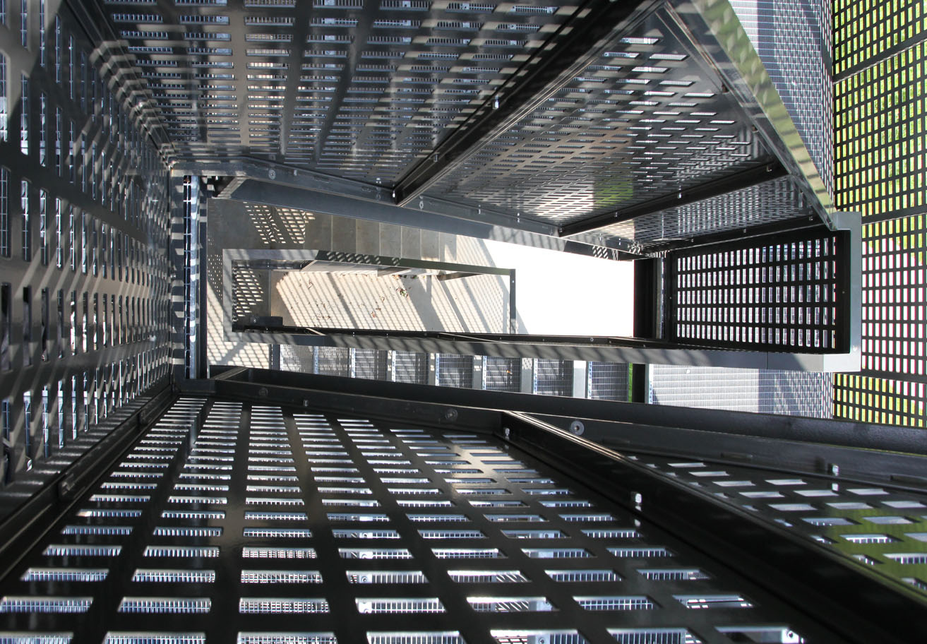 construction-acier-tour-escalier-pfaffenthal-04