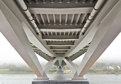 Pont frontalier sur la Moselle